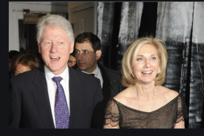 728B2355-9FC3-4A06-A1E7-F82A7FBC6DDD